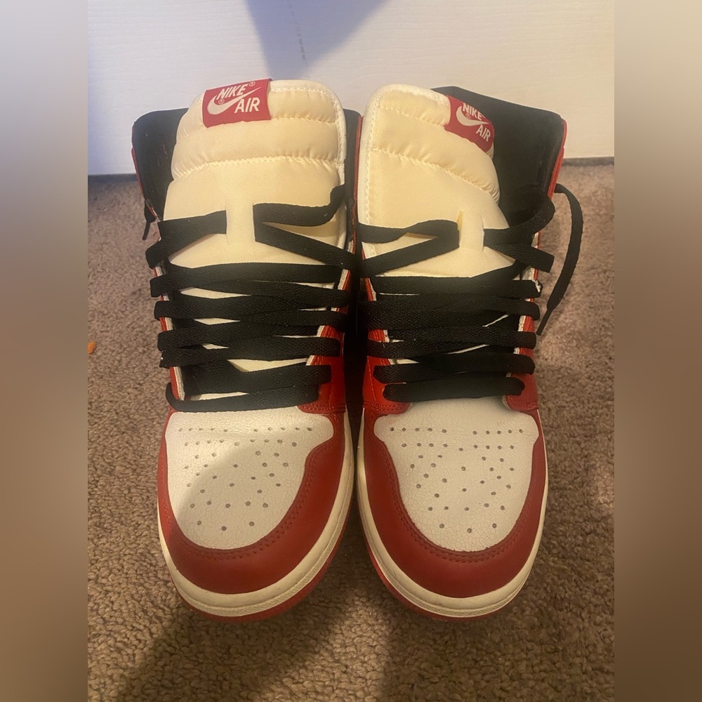 2022 Air Jordan 1 Retro High OG ‘Chicago Lost & Found’